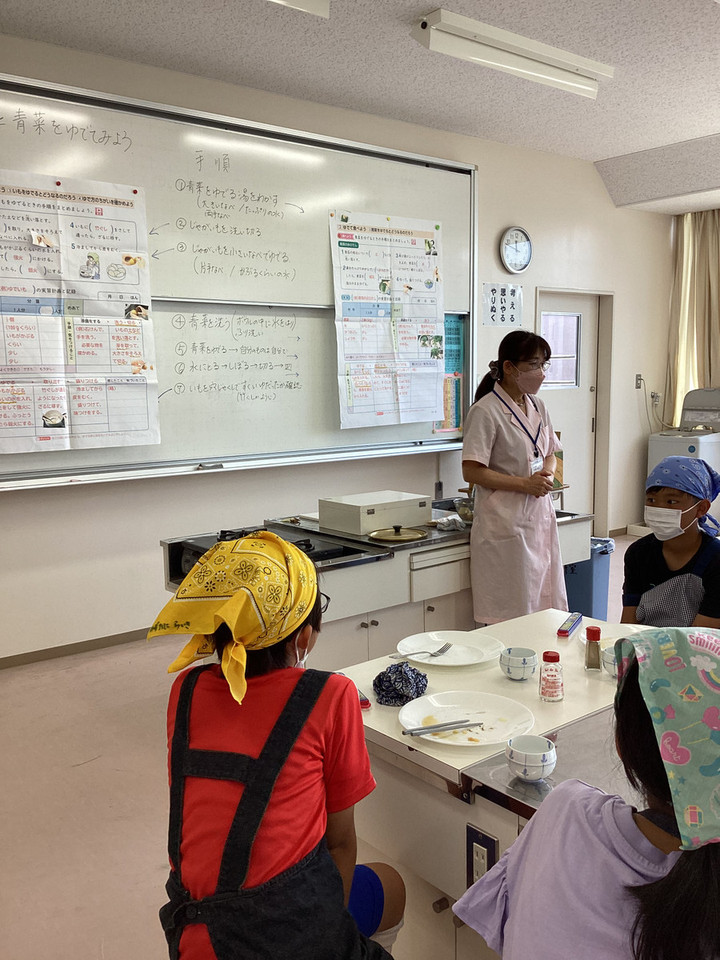 27310c1998fc441da44d2739acb38e8f